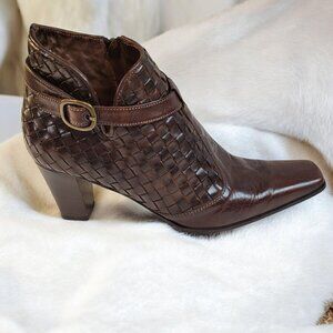 Sesto Meucci Brown Woven Ankle Boots - Size 9